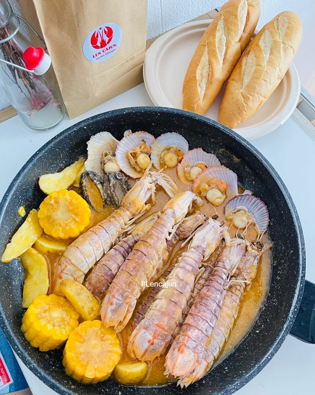 Hải sản Cajun ngon